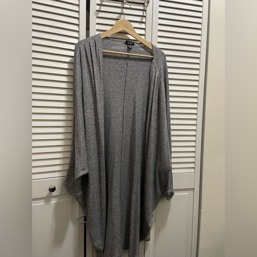 Oversized cardigan